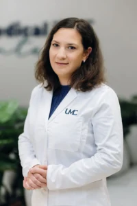 Dr. Zámbó Veronika